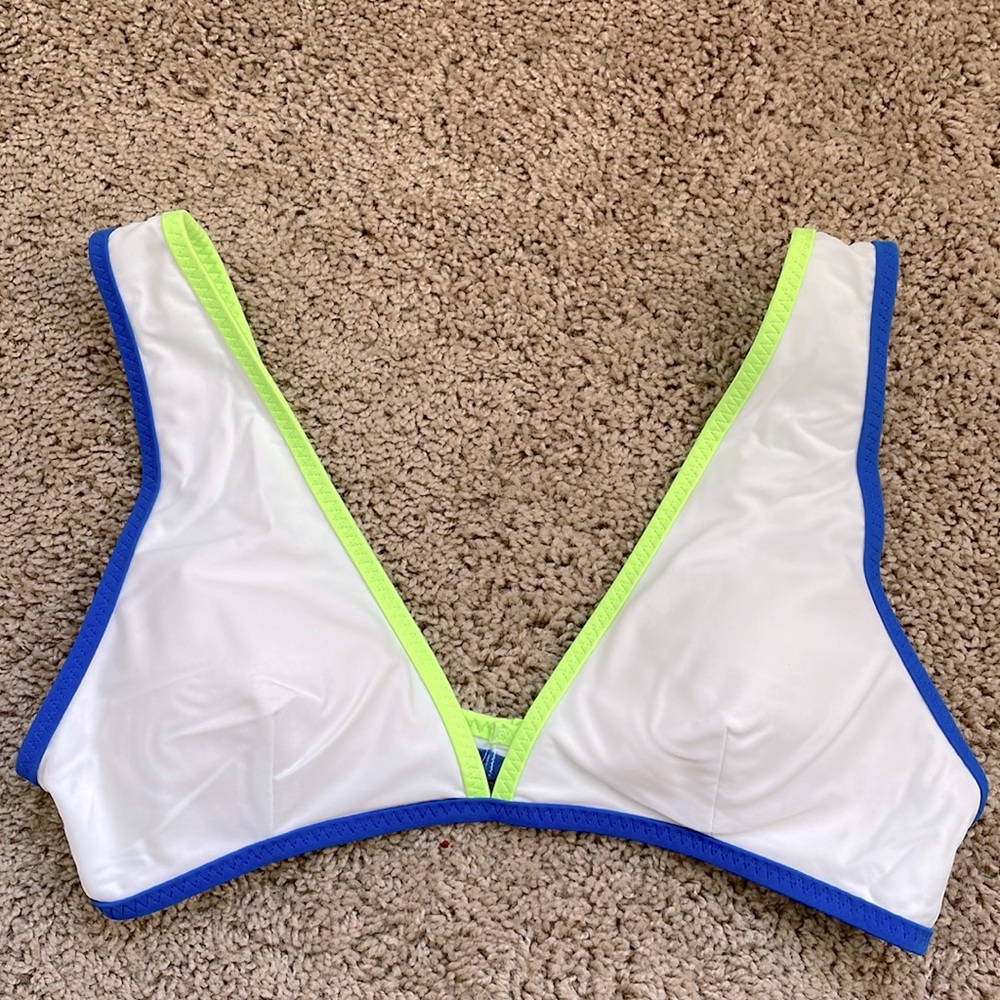 NWOT 👙AMERICAN EAGLE OUTFITTERS👙 Size L